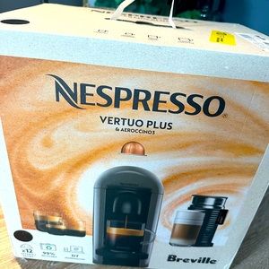 nespressi machine bundle plus